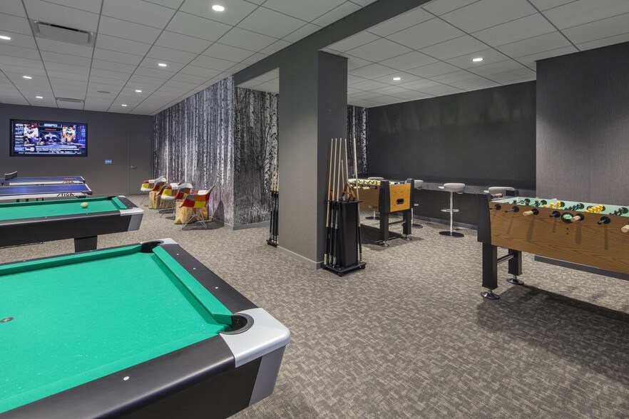 More Photos Of 360 E Ohio St, Chicago Apartments For Lease