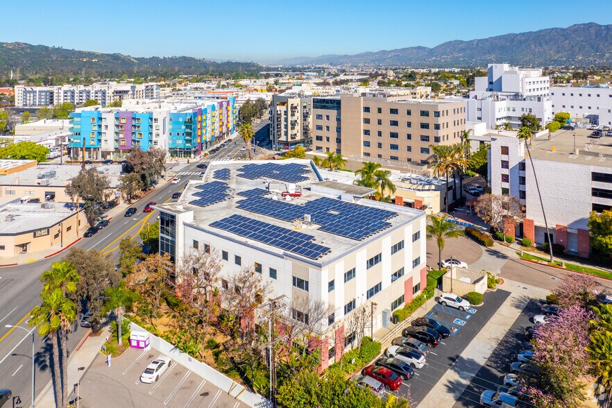 More Photos Of 222 W Eulalia St, Glendale Medical For Lease