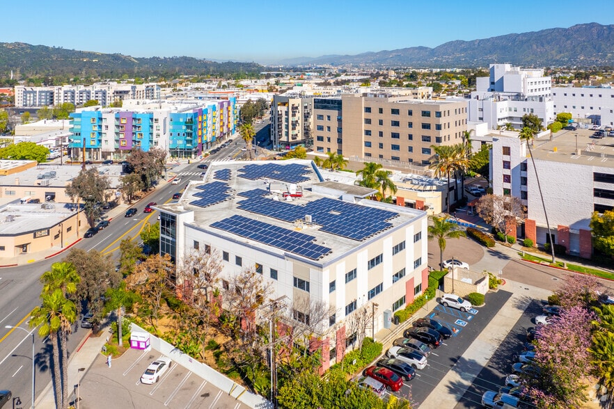 More Photos Of 222 W Eulalia St, Glendale Medical For Lease