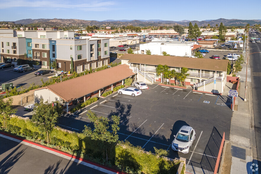 More Photos Of 420 W Washington Ave, Escondido Hotel For Sale