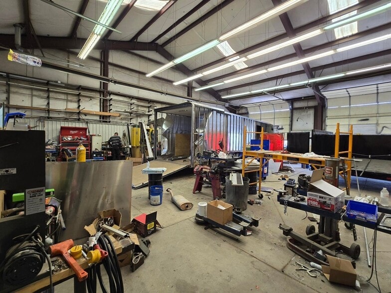 More Photos Of 1435 NM 333, Edgewood Warehouse For Sale