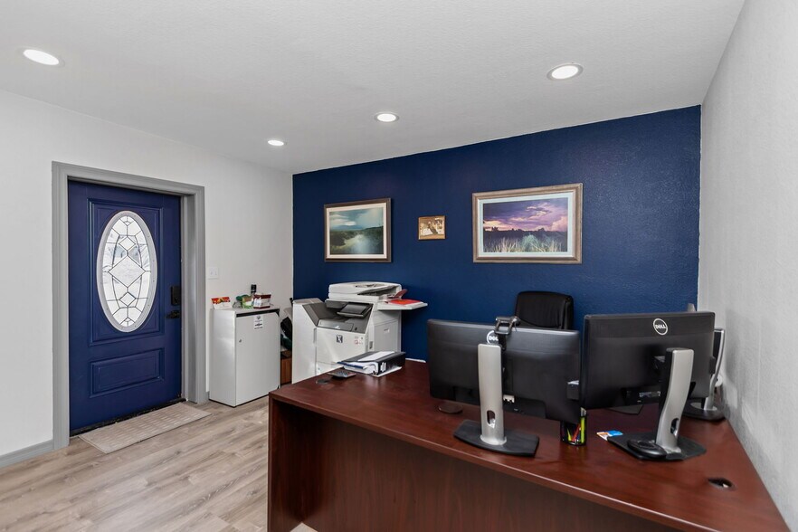 More Photos Of 2645 Sunset Point Rd, Clearwater Freestanding For Lease