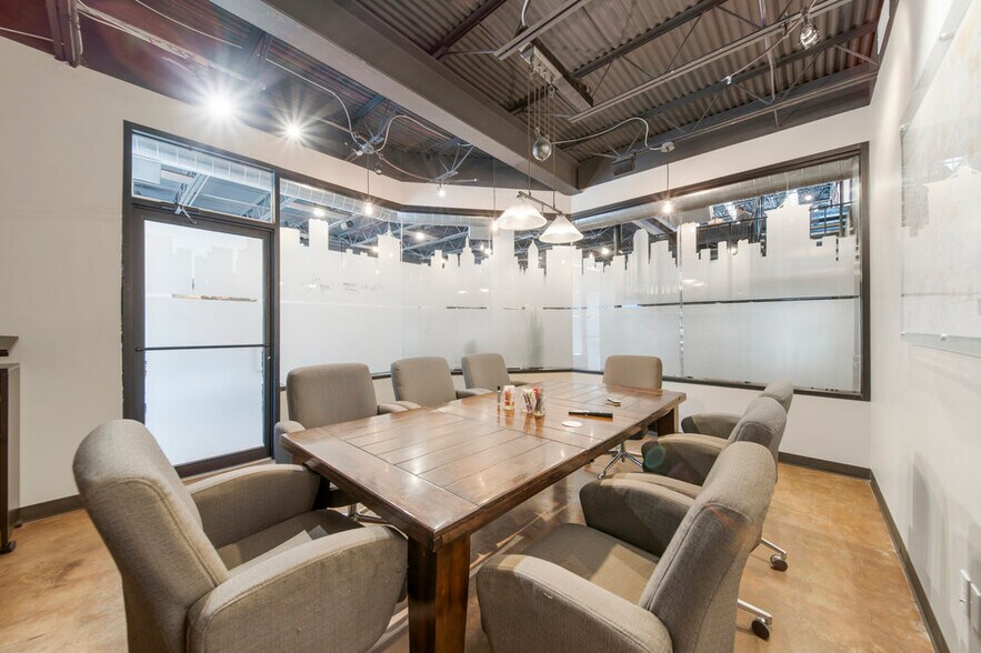 More Photos Of 2510 E 15th St, Tulsa Coworking Space