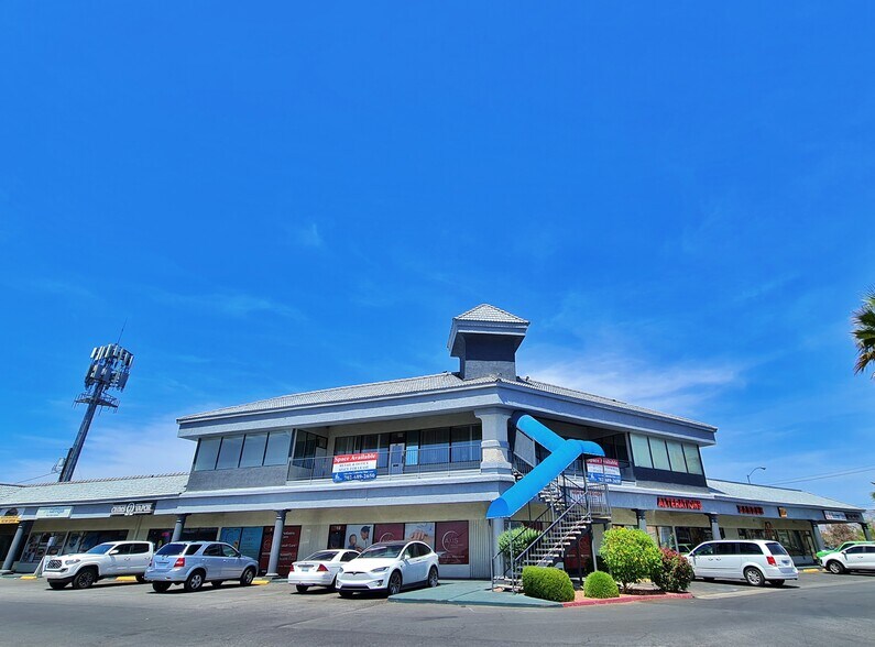 More Photos Of 4375 Las Vegas Blvd N, Las Vegas Coworking Space