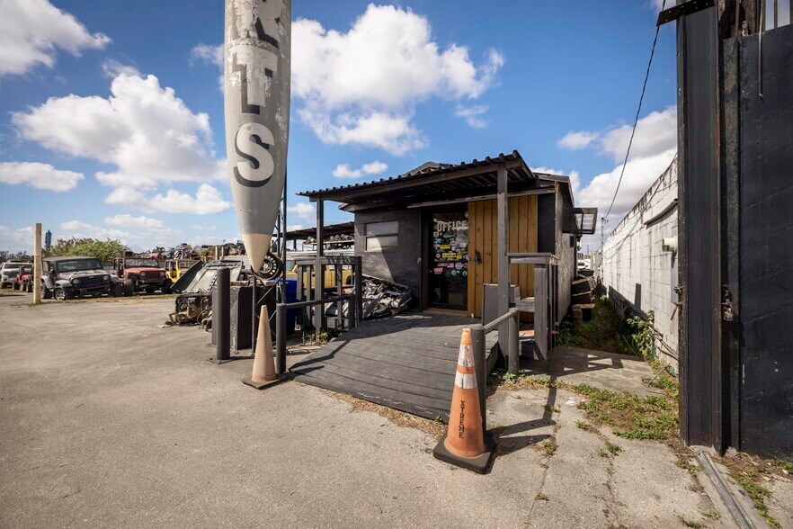 More Photos Of 12880 Port Said Rd, Opa Locka Land For Lease