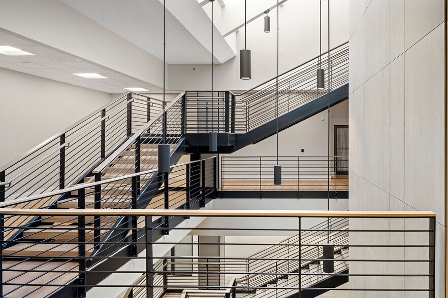 More Photos Of 3 W Broad St, Bethlehem Office For Lease