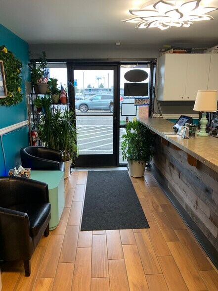 More Photos Of 514 Auburn Way N, Auburn Office For Sale