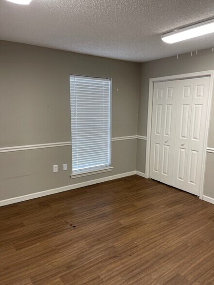 More Photos Of 5637 Superior Dr, Baton Rouge Office For Lease