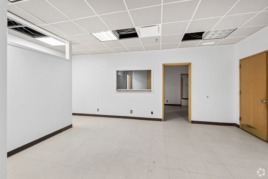 More Photos Of 949-955 Yonkers Ave, Yonkers Medical For Lease