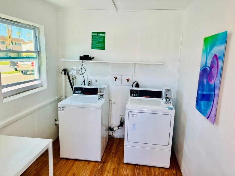More Photos Of 2035 Alpine Rd, Clearwater Apartments For Sale
