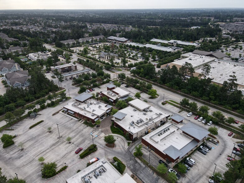 More Photos Of 8510 Creekside Forest Dr, Tomball Storefront For Lease