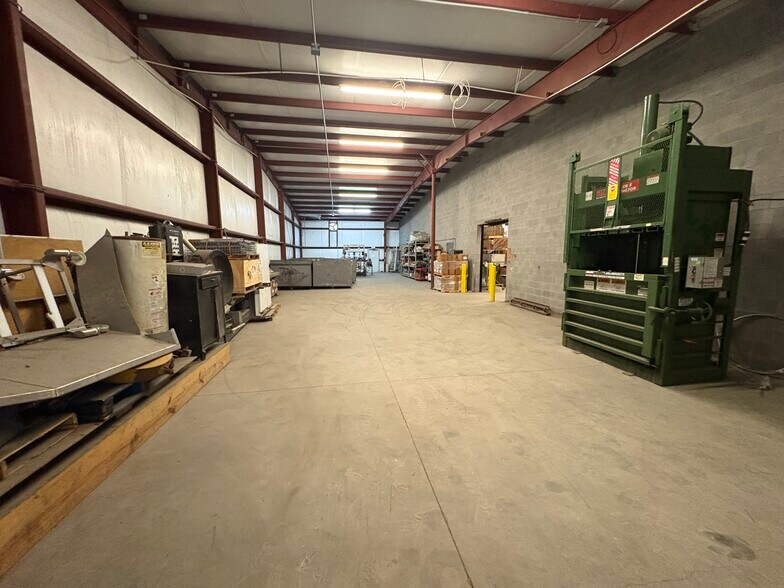 More Photos Of 11375 US-701 Hwy, Elizabethtown Refrigeration Cold Storage For Sale