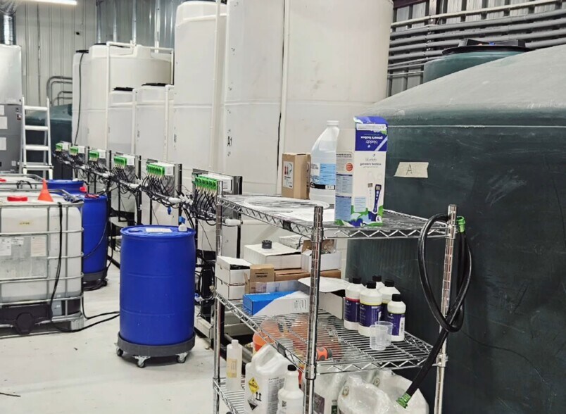 More Photos Of 609 Indian Rd, Seiling Auto Repair For Sale