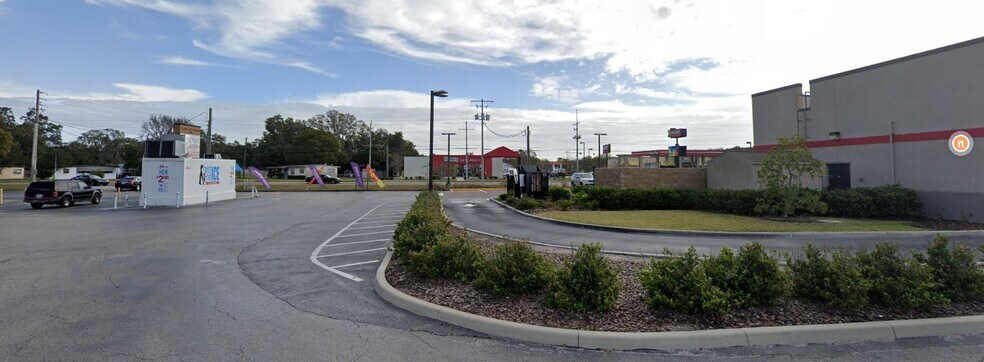 More Photos Of 1705-1709 James L. Redman St, Plant City Unknown For Lease