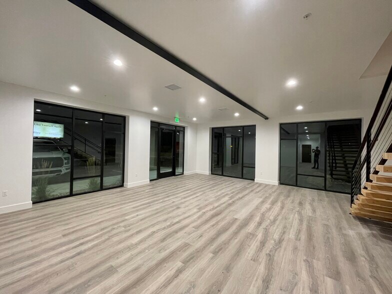 More Photos Of 687 N 2000 W, Springville Warehouse For Lease