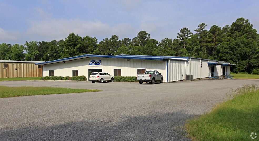 Primary Photo Of 93 Genesis Pky, Thomasville Warehouse For Sale