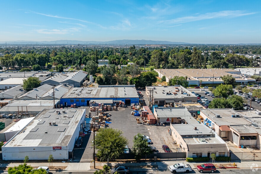 Primary Photo Of 1703-1711 S California Ave, Monrovia Warehouse For Lease