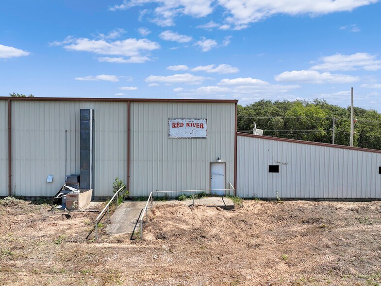 More Photos Of US-77, Thackerville Land For Sale