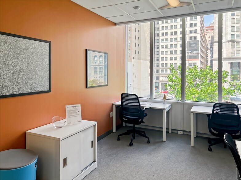 More Photos Of 301 Grant St, Pittsburgh Coworking Space