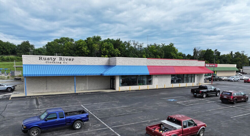 More Photos Of 855 Campbellsville Rd, Greensburg Storefront For Lease
