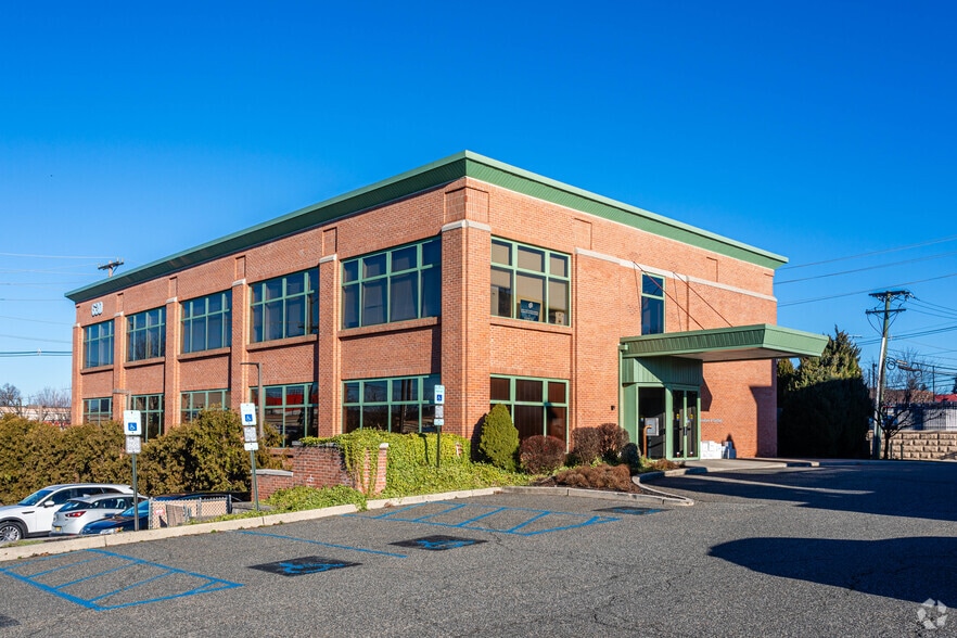 Primary Photo Of 630 Broad St, Carlstadt Medical For Sale