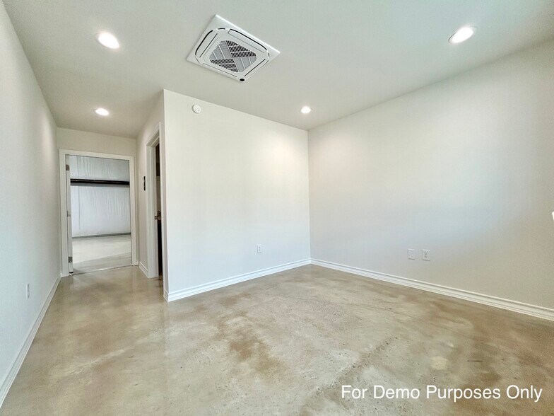 More Photos Of 1304 Leander Dr, Leander Industrial For Sale