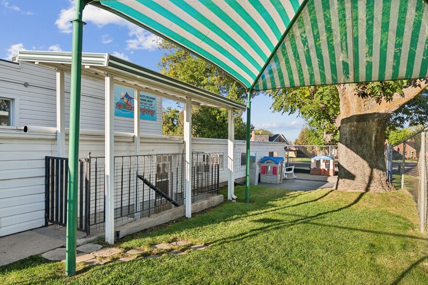 More Photos Of 302 Chimes View Dr, South Ogden Daycare Center For Sale