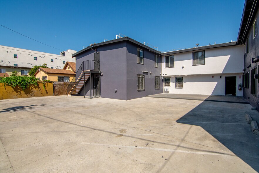More Photos Of 1864 Cordova St, Los Angeles Apartments For Sale