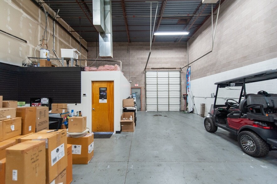 More Photos Of 677 N 3050 E, Saint George Warehouse For Lease