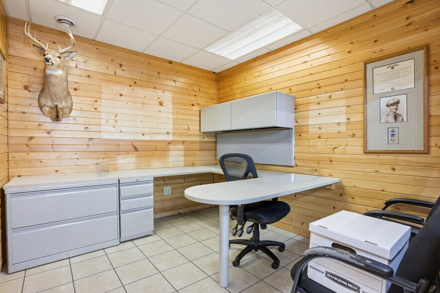 More Photos Of 4150 State Highway 13, Wisconsin Dells Freestanding For Sale