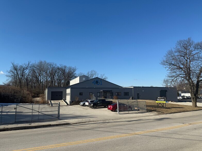 More Photos Of 451 Yerkes Rd, King Of Prussia Warehouse For Sale