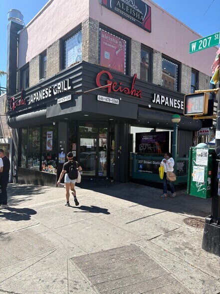 More Photos Of 4918-4934 Broadway, New York Storefront For Lease