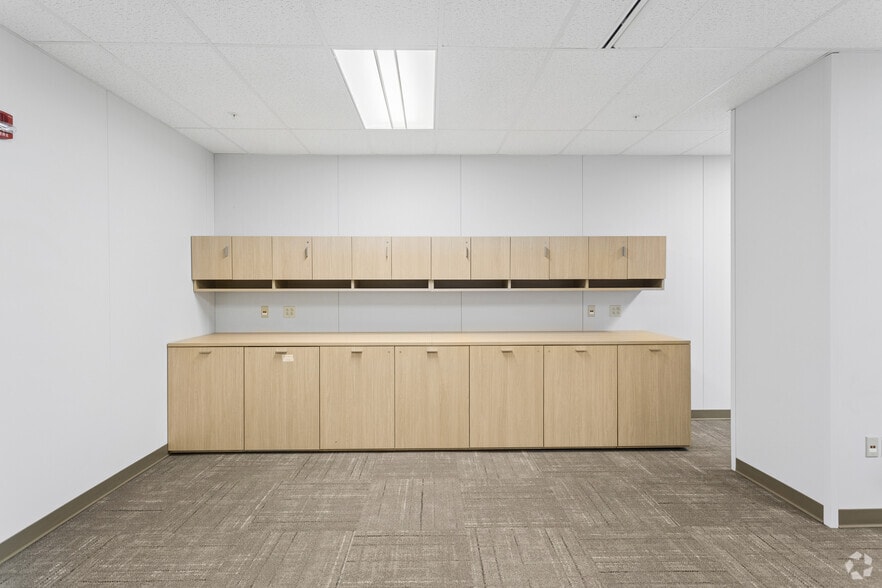 More Photos Of 319 Washington St, Johnstown Office For Sale