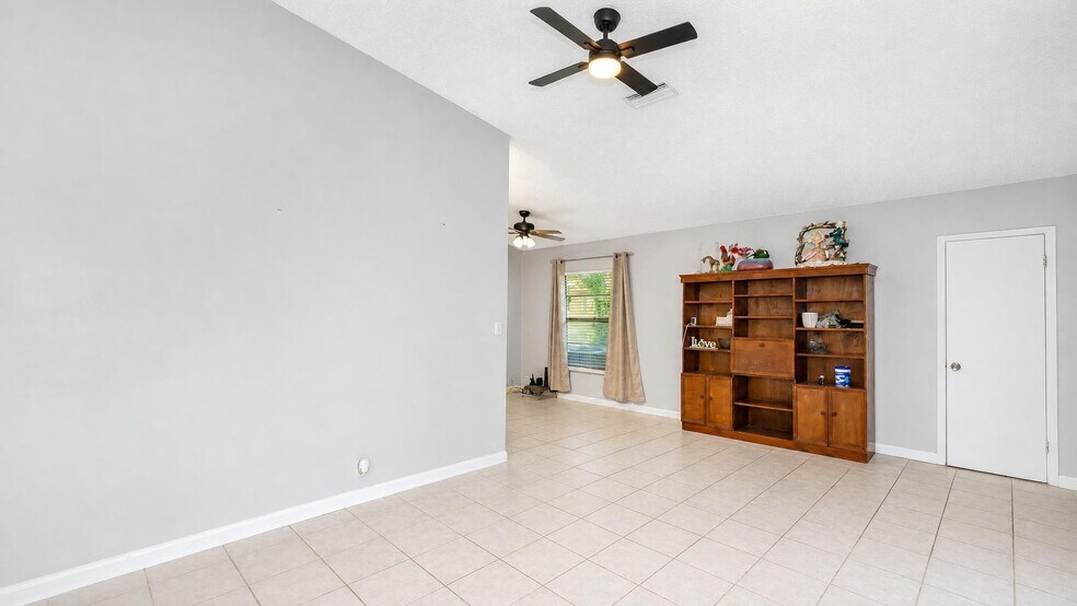 More Photos Of 11281 NW 39th St, Coral Springs Multifamily For Sale