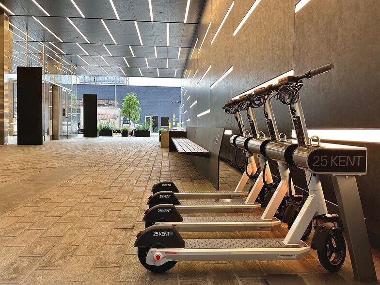 More Photos Of 25 Kent Ave, Brooklyn Office For Lease