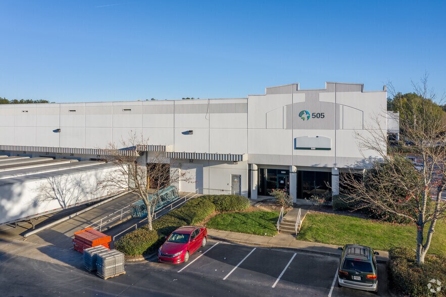 More Photos Of 200 Best Friend Ct, Norcross Unknown For Lease