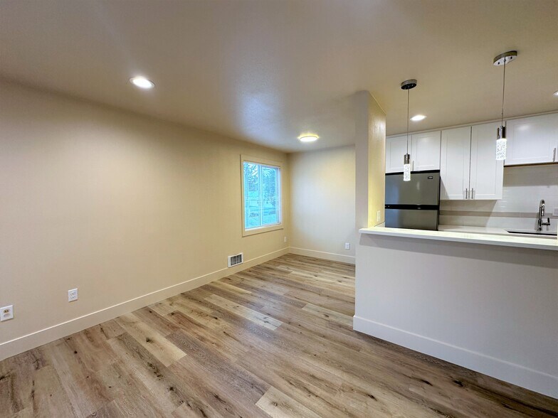 More Photos Of 9025 35th Ave SW, Seattle Storefront Retail Residential For Sale