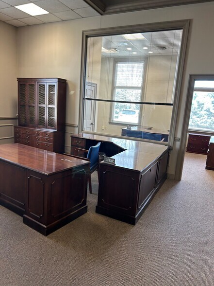 More Photos Of 5180 Main st, Mount Jackson Bank For Sale