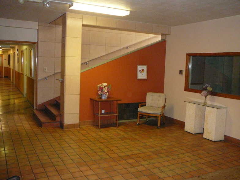 More Photos Of 2822 3rd Ave, Billings Office For Lease