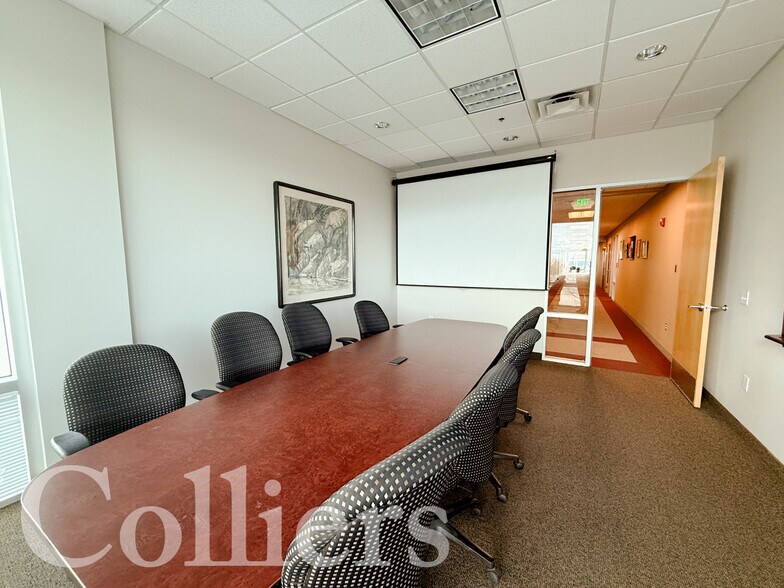 More Photos Of 5660 E Franklin Rd, Nampa Office For Lease