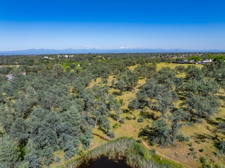 More Photos Of 11050 Campers ct, Redding Land For Sale