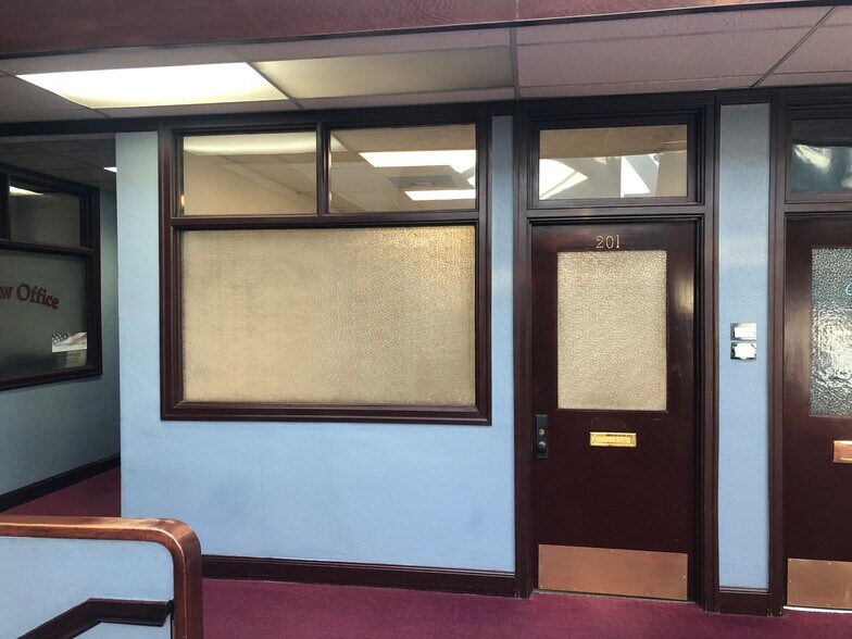 More Photos Of 381 Shoup Ave, Idaho Falls Office For Lease