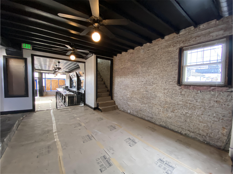 More Photos Of 300 W 30th St, Baltimore Restaurant For Sale