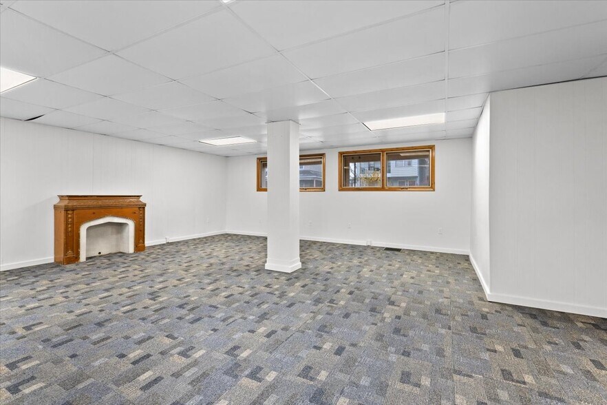 More Photos Of 622 E Market St, Scranton Office Residential For Sale