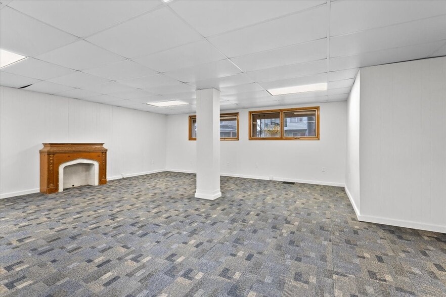 More Photos Of 622 E Market St, Scranton Office Residential For Sale