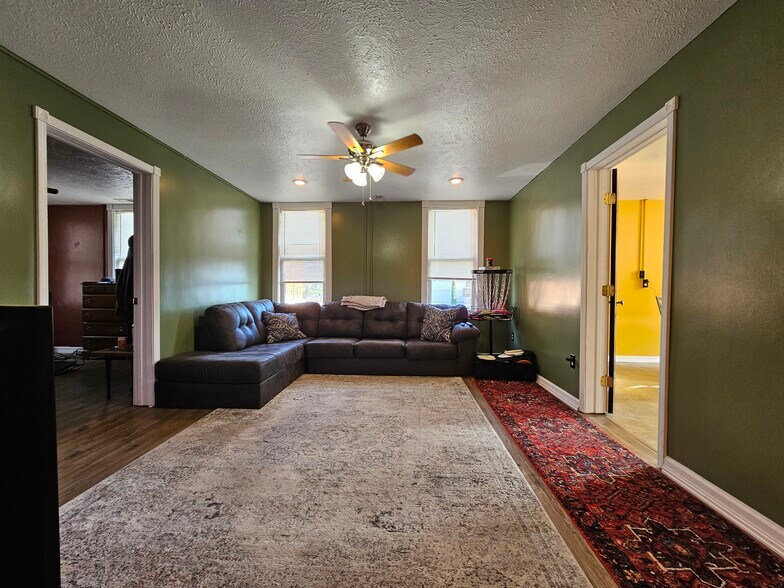 More Photos Of 219 Jefferson St, Fairmont Office Residential For Sale