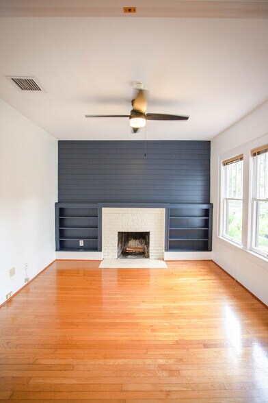 More Photos Of 1514 Illinois St, Orlando Office Residential For Sale