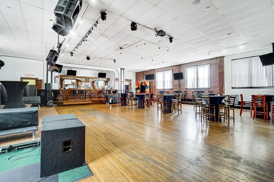 More Photos Of 126 W High St, Springfield Lodge Meeting Hall For Sale