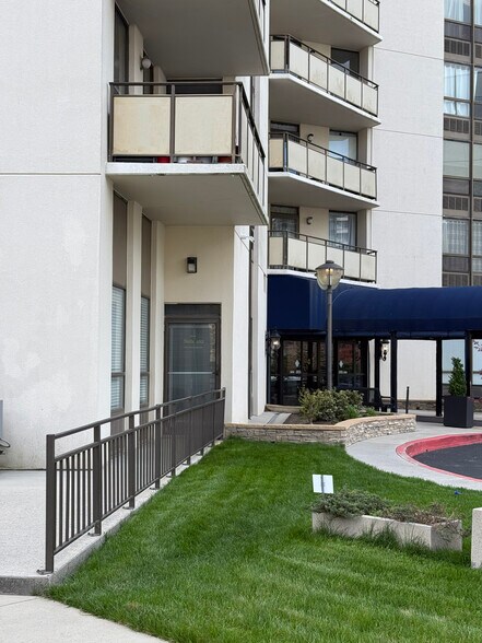 More Photos Of 205 E Joppa Rd, Towson Apartments For Lease