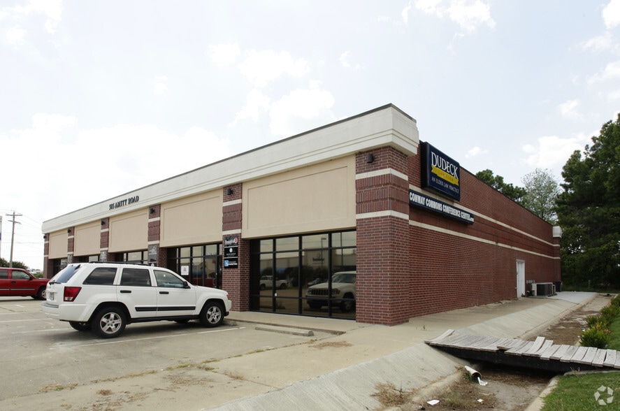 More Photos Of 505 S Amity, Conway Office For Sale